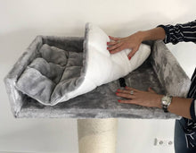 Charger l'image dans la galerie, Arbre à chats Maine Coon Lounge - Gris Clair